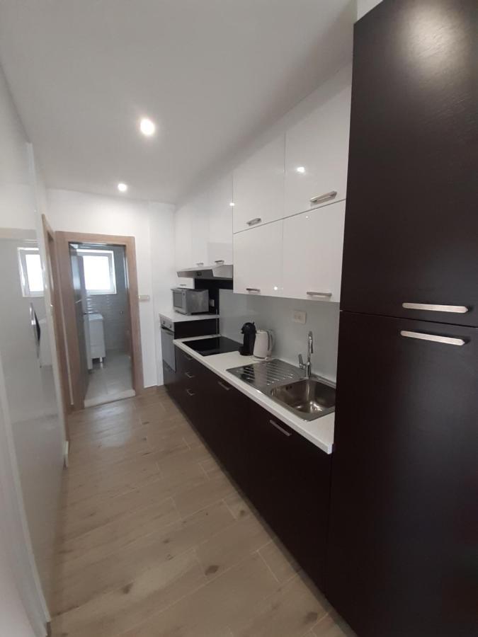 Apartment Lucky With Jacuzzi Trogir Exterior photo