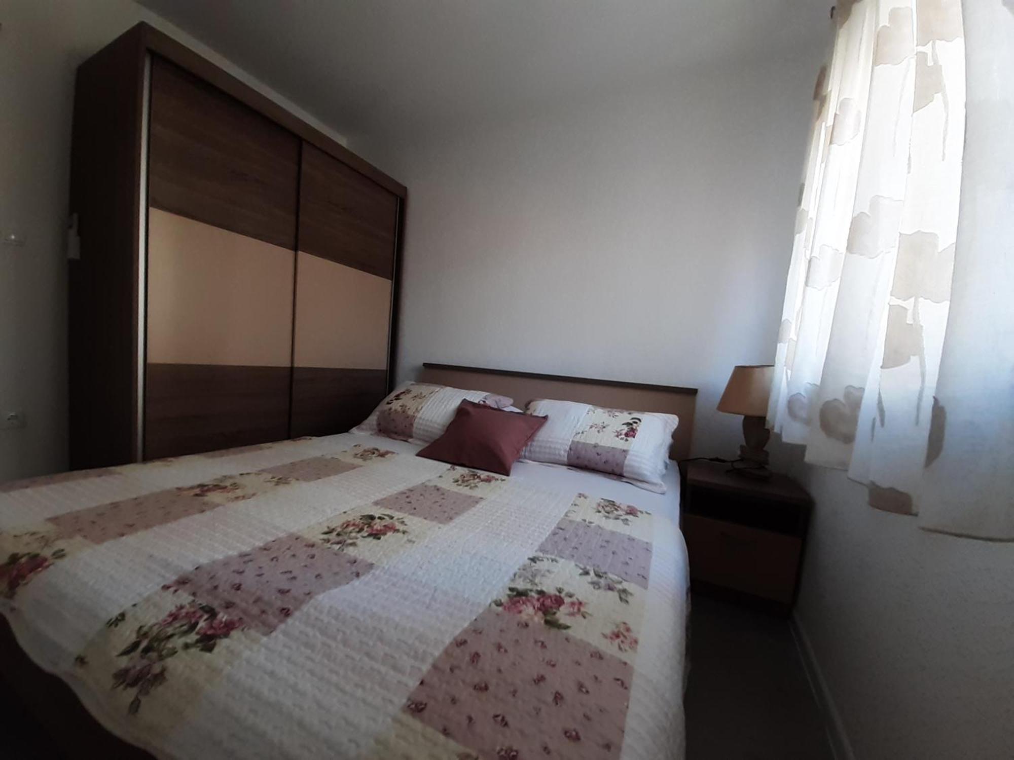 Apartment Lucky With Jacuzzi Trogir Room photo
