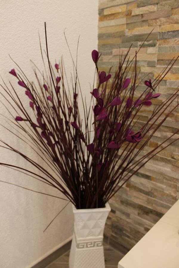 Apartment Lucky With Jacuzzi Trogir Exterior photo